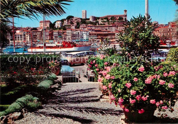 Cannes Alpes-Maritimes Un coin pittoresque du port