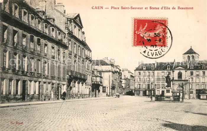 Caen Place Saint Sauveur et Statue d’Elie de Beaumont