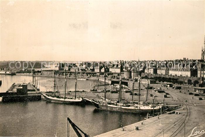 Saint-Malo 35 Vue generale cote des Bassins