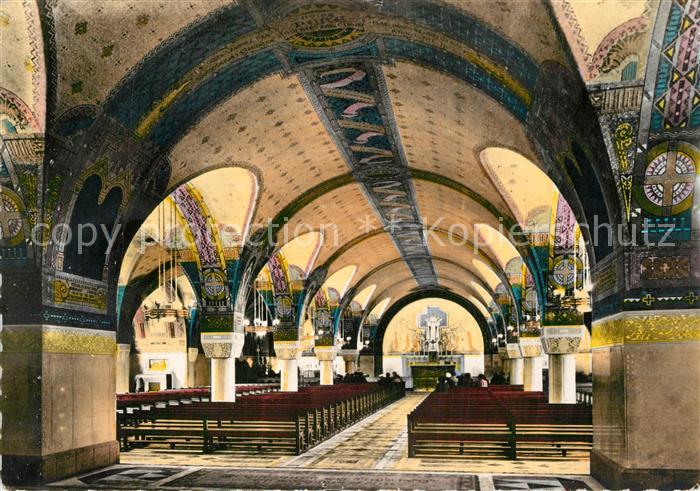 Lisieux Basilique de Lisieux La Crypte