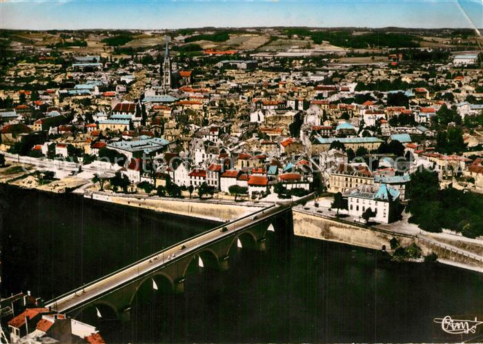 Bergerac Vue generale aerienne et Pont sur la Dordogne