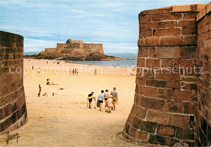 Saint-Malo 35 Le Fort National vu du Goulet