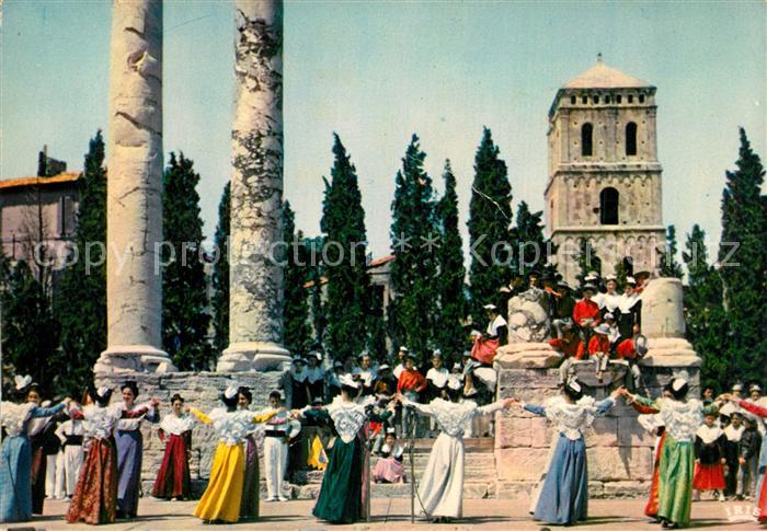Arles Bouches-du-Rhone La fete des Costumes au theatre antique