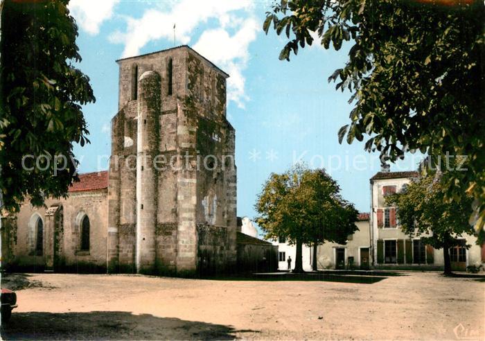 Saint-Jean-de-Liversay La Place de l'Eglise