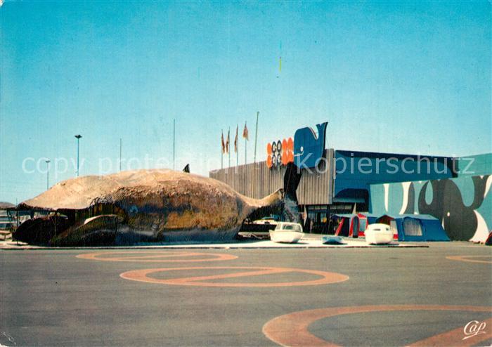 La Rochelle Charente-Maritime C’est les Tours les Filles et aussi Hypercoop