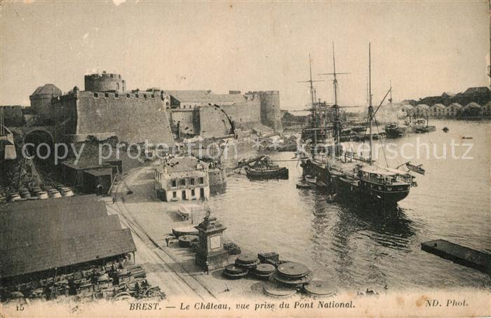 Brest 29 Chateau vue prise du Pont National Bate