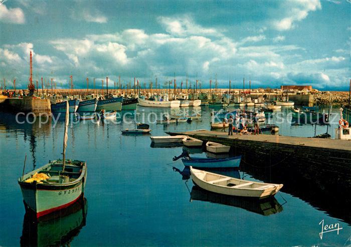 Lesconil Plobannalec Le port Bateaux de pêche