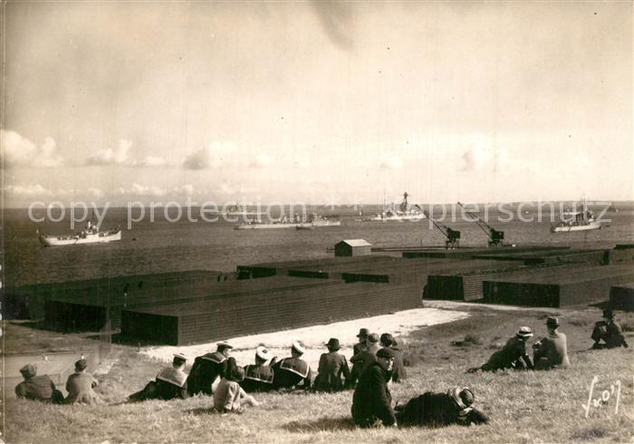 Brest 29 La rade navires de guerre