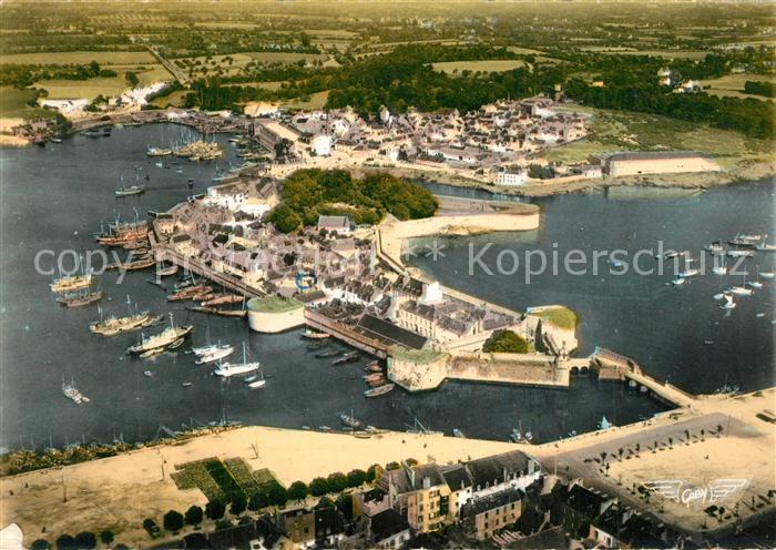 Concarneau Finistere La ville close vue aérienne