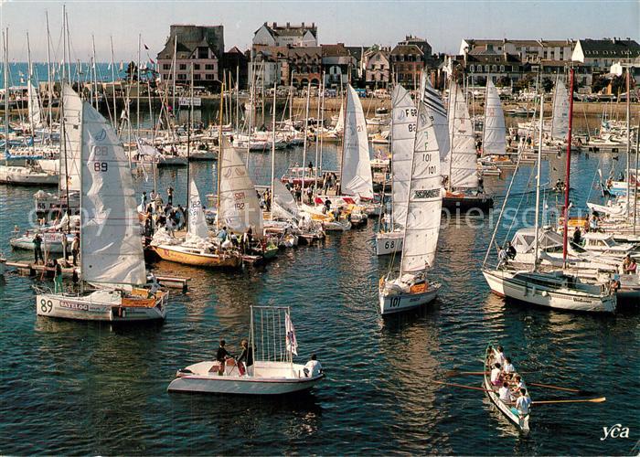 Concarneau Finistere Port de plaisance Yachts Voiliers vue aérienne
