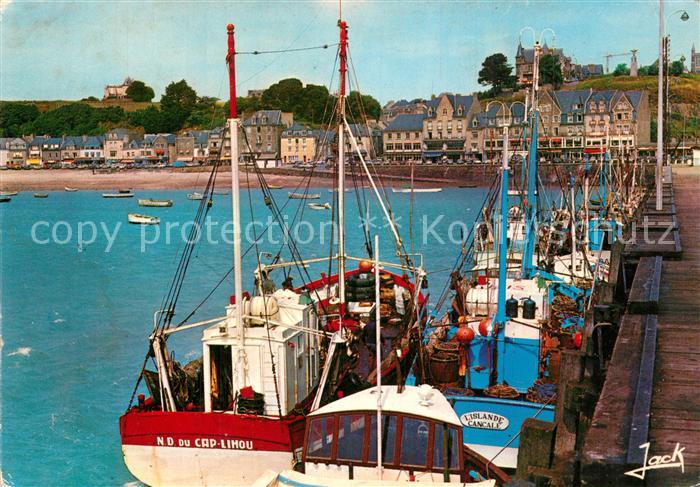 Cancale Port de la Houle Bateaux de pêche