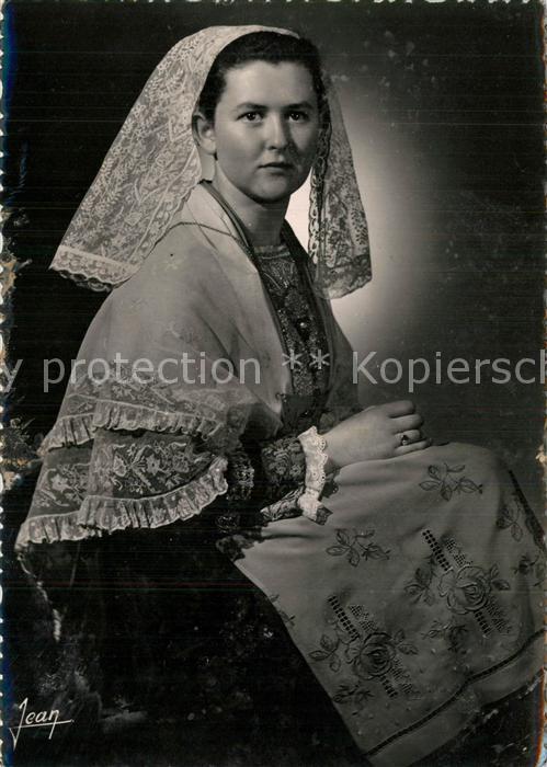 Brignogan 29 Costume cérémonie de la région Trachten