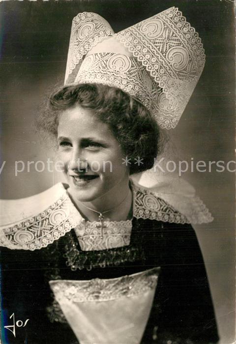 Pont-Aven Coiffe de la région Costumes Trachten