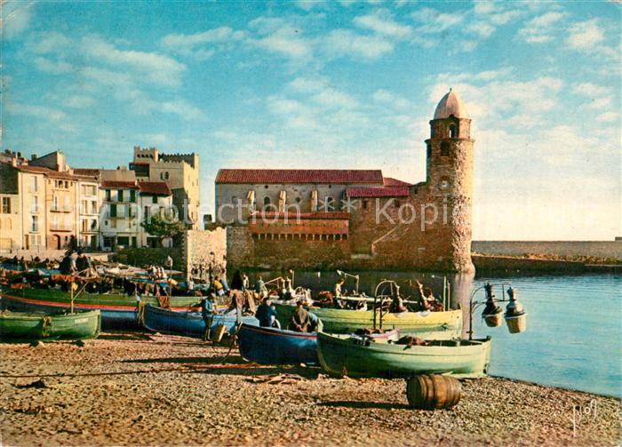 Collioure Port des pêcheurs Bateaux Chateau Tour