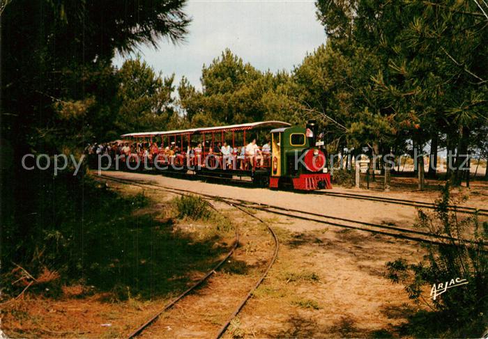 Saint-Trojan-les-Bains Petit train touristique en gare de Gats