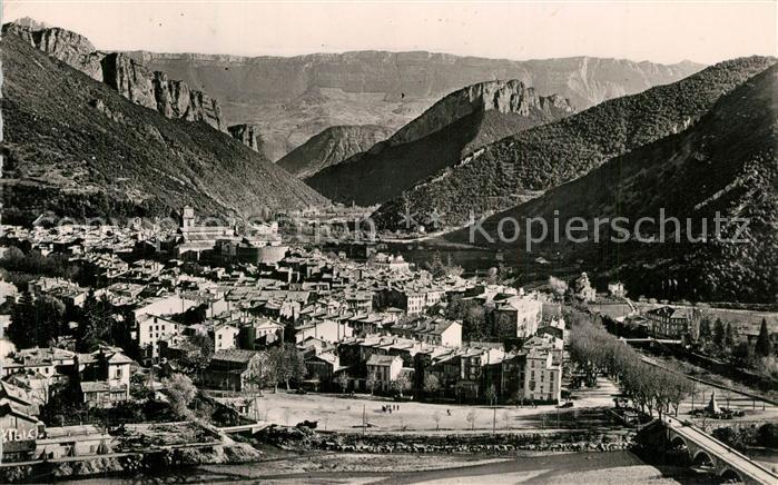 Digne-les-Bains La Ville la Bleone rochers de Saint Pancrace