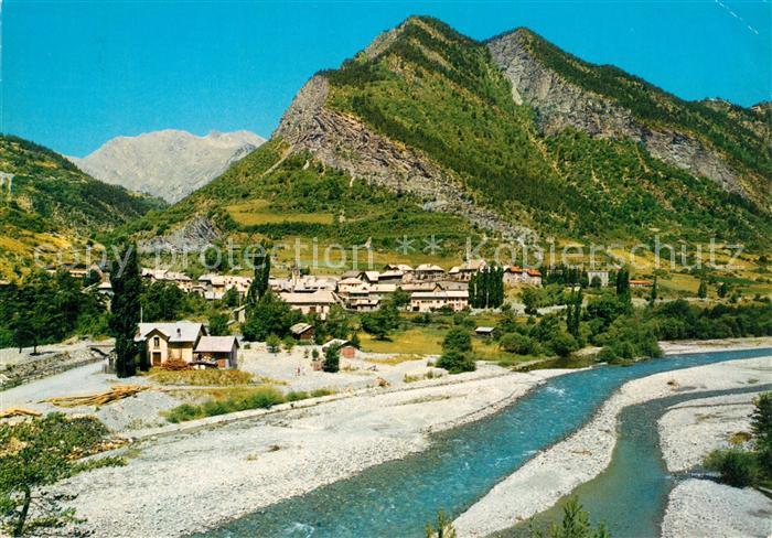 La Condamine-Chatelard Village au bord de l'Ubaye