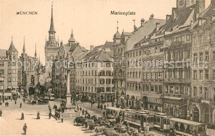 Muenchen Marienplatz