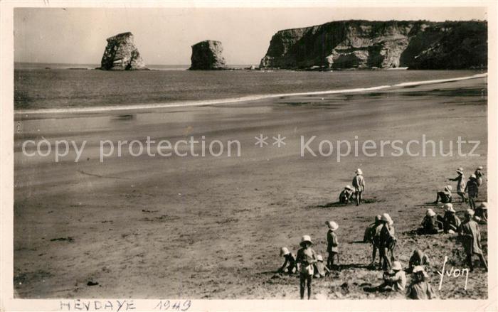 Hendaye Pyrenees Atlantiques Deux Jumeaux