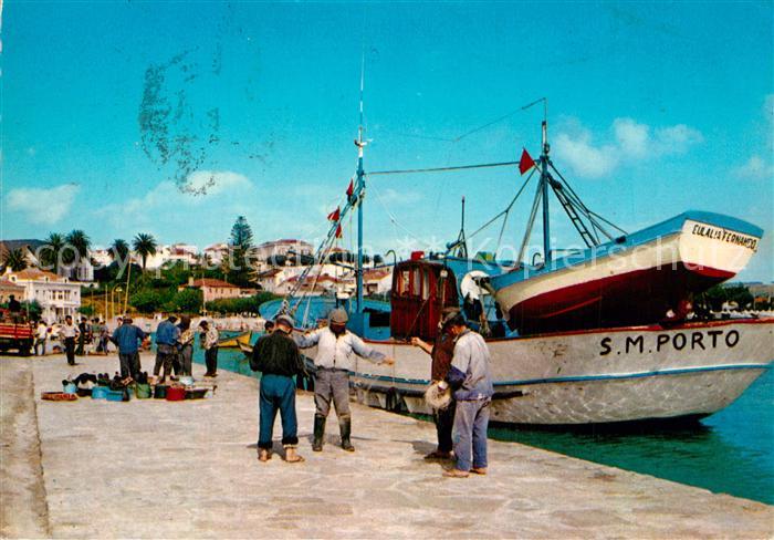 Sao Martinho do Porto Preparativos para a pesca