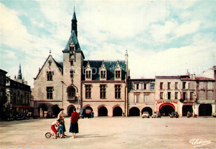 Libourne Place Abel Surchamp Hotel de Ville