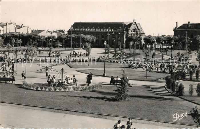 Bordeaux Jardin de la Place André Meunier