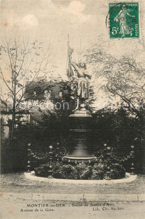 Montier-en-Der Statue de Jeanne d Arc