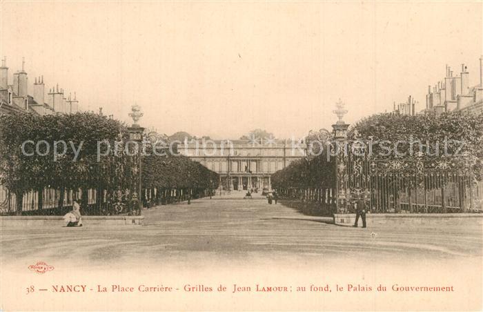 Nancy Lothringen Place Carrière Grilles de Jean Lamour au fond Palais du Gouvern