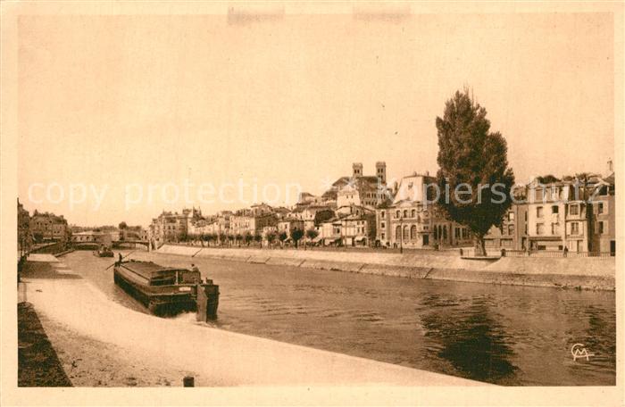 Verdun Meuse Les bords de la Meuse Quai de Londres