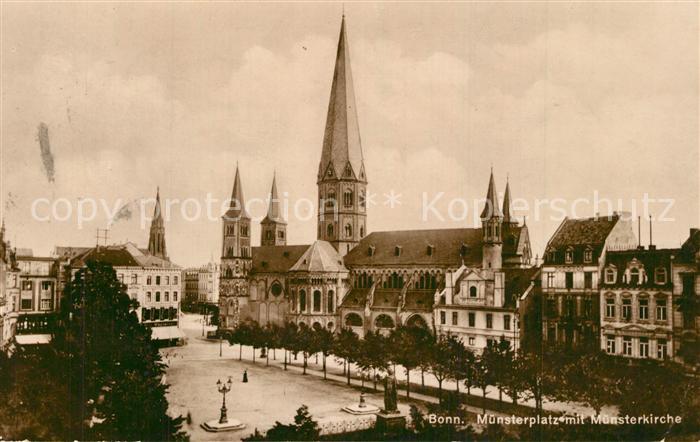 Bonn Rhein Muensterplatz mit Muensterkirche