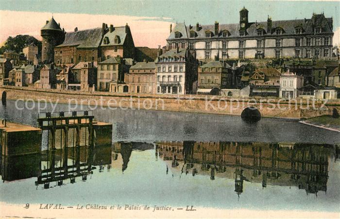 Laval Isere Le Chateau et le Palais de Justice