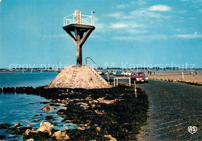 Barbatre Passage du Gois Une grosse balise a mar