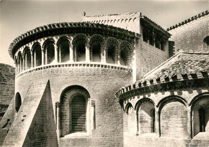 Saint-Guilhem-le-Desert Detail fenetre de l'Eglise