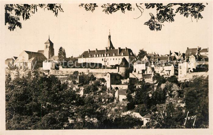 Avallon La ville vue du plateau des Chaumes