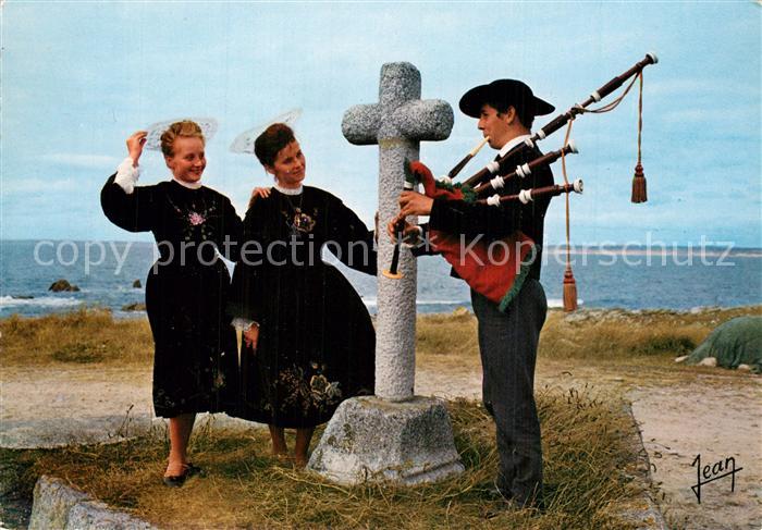 Lorient Morbihan Bretagne Costumes Coiffes