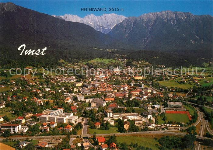 Imst Tirol mit Heiterwand Lechtaler Alpen Fliegeraufnahme