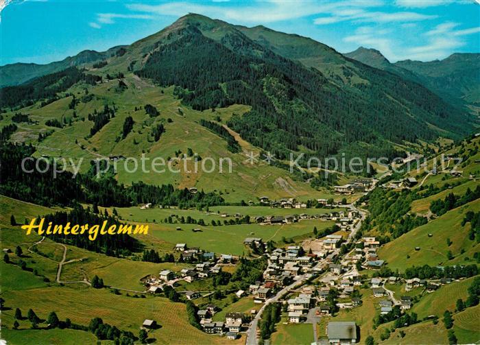 Hinterglemm Saalbach Kitzbueheler Alpen Fliegeraufnahme