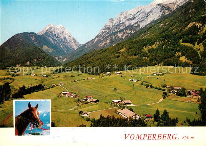 Vomperberg Reithalle Reitschule Bettelwurf Karwendelgebirge Fliegeraufnahme