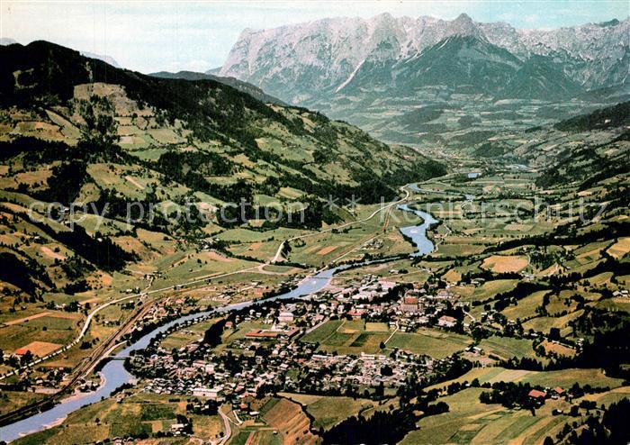 St Johann Pongau Fliegeraufnahme mit Salzachtal und Tennengebirge