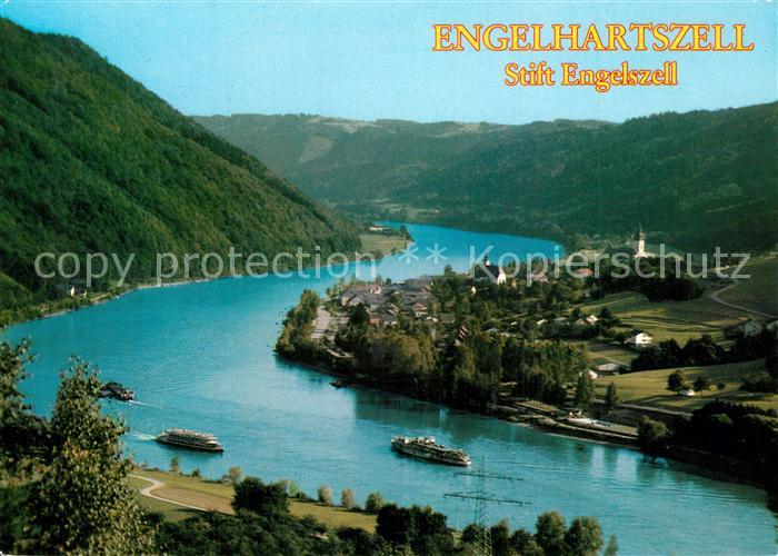 Engelhartszell Donau Oberoesterreich Fliegeraufnahme mit Trappistenkloster Engel