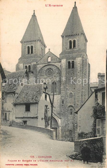 Conques Aveyron Facade et Entree d’Eglisee Abbatiale