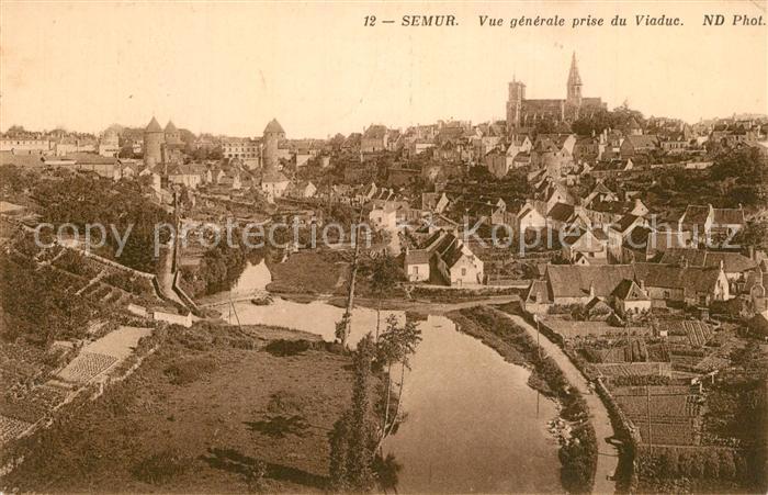 Semur-en-Brionnais Vue generale prise du Viaduc