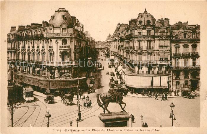 Orleans Loiret La Place du Martroi Statue de Jeanne d Arc