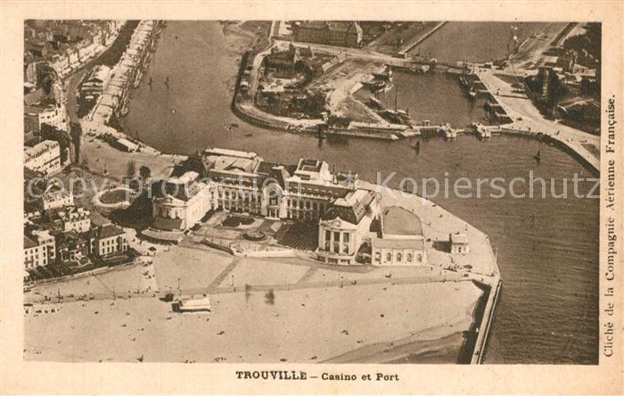 Trouville-Deauville Casino et Port Vue aerienne