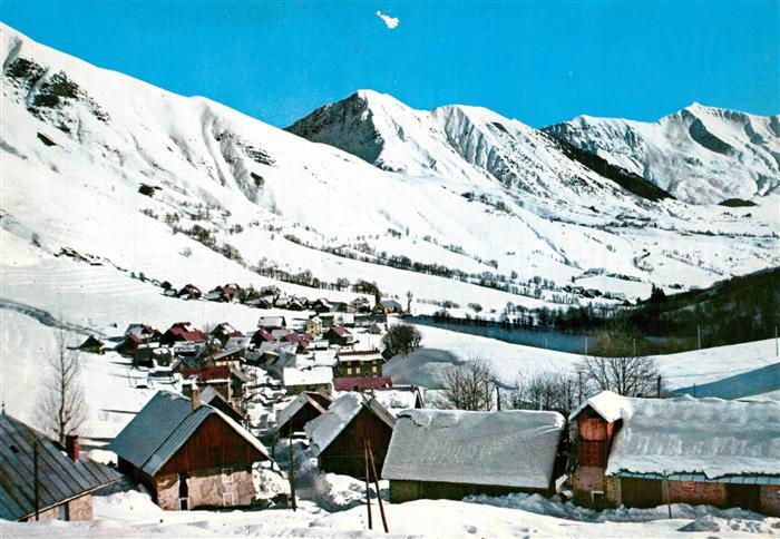 Saint-Sorlin-d Arves Vue generale et le Col d_Arves