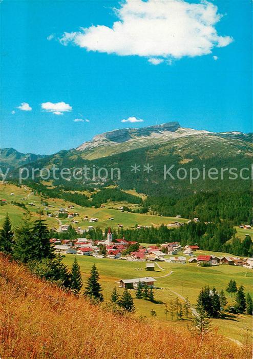 Riezlern Kleinwalsertal Vorarlberg Panorama Blick zum Hoch Ifen Allgaeuer Alpen