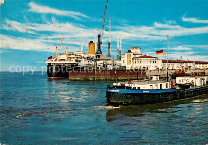 Bremerhaven Columbuskaje mit TS Bremen