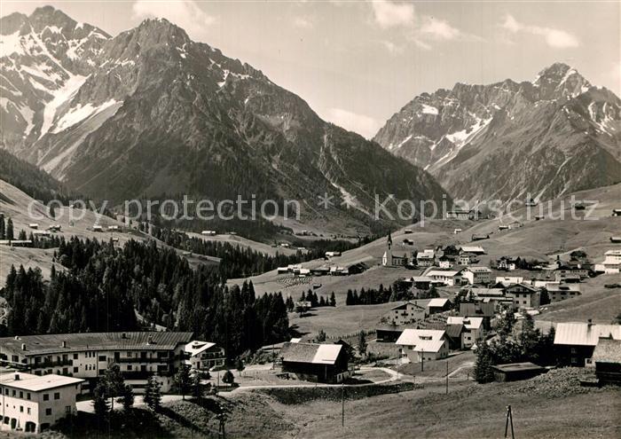 Kleinwalsertal Hirschegg mit Elfer Zw?lfer und Widderstein