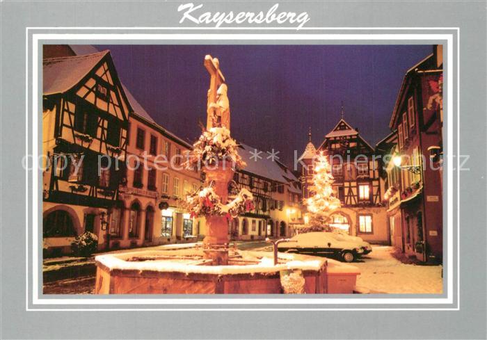 Kaysersberg Haut Rhin Fontaine et Maison Loewert XVIe siècle la nuit en hiver