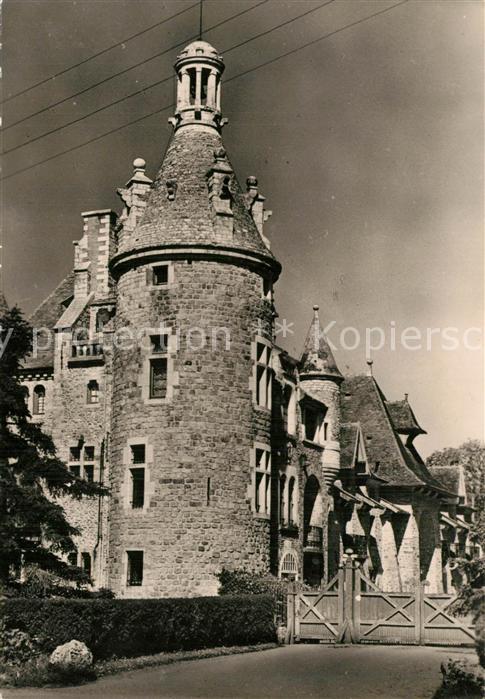 Le Chatelet-en-Brie Chateau des Dames le Donjon